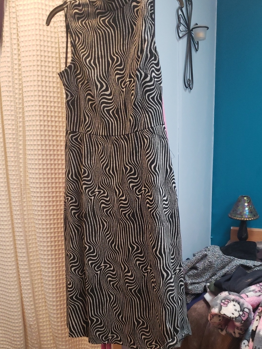 Maggy London Black and White Swirl Maxi Dress
